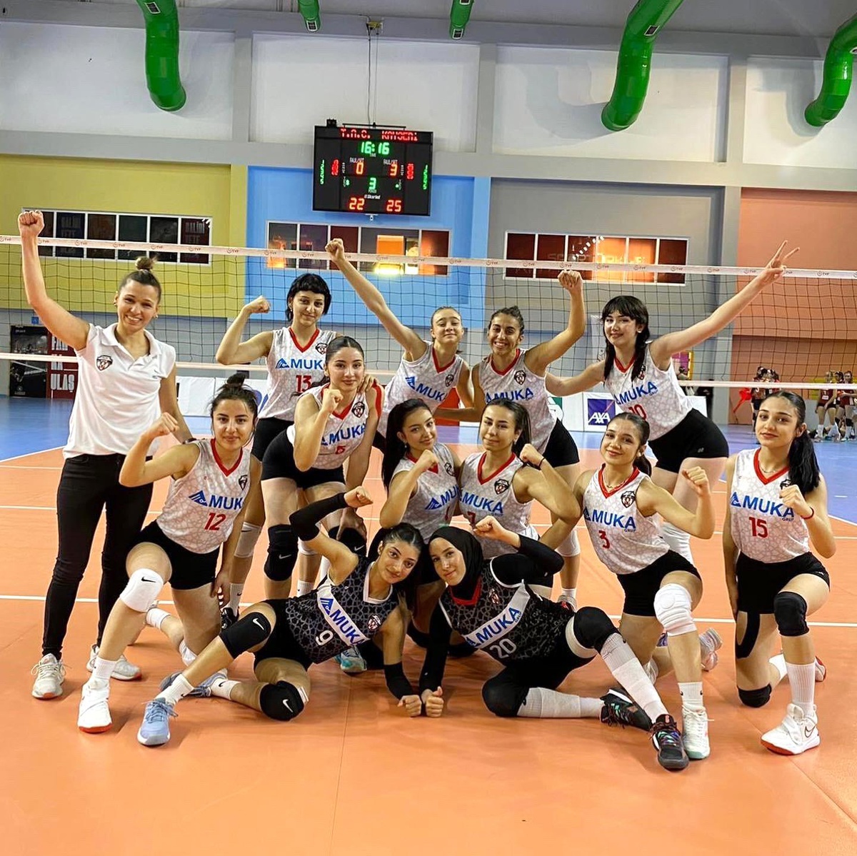 Kayseri Voleybol Kulübü, Tarsus Amerikan Koleji\'ni mağlup etti
