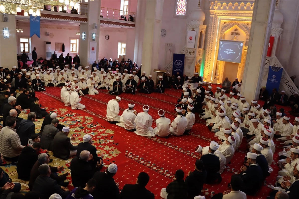 Mardin\'de 139 kursiyere hafızlık icazet töreni düzenlendi