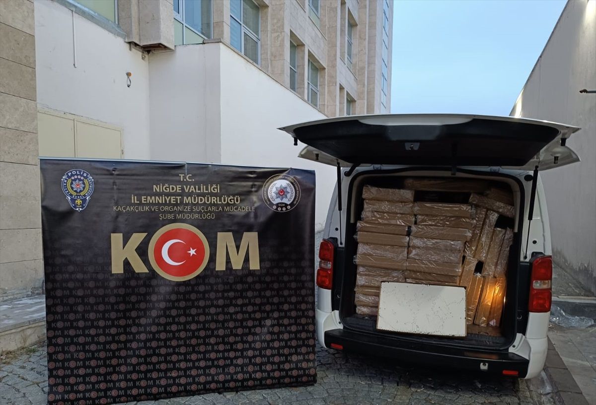 Niğde\'de 850 Bin Dolu Makaron Ele Geçirildi