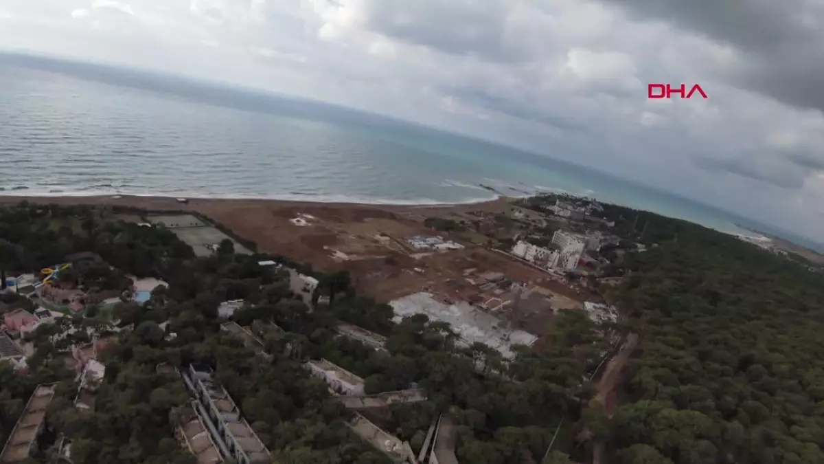 Manavgat\'ta 5 Yıldızlı Otel İnşaatı İle Çevre Tahribatı