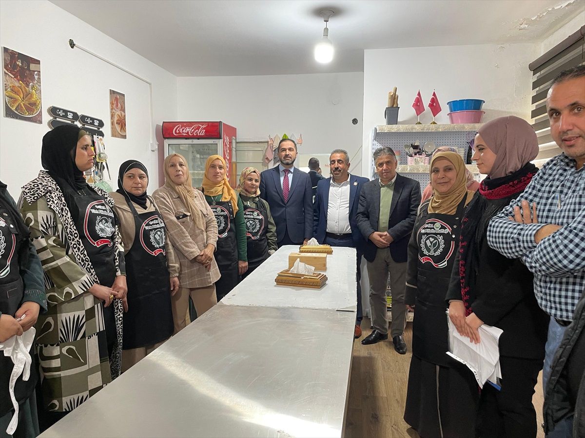TİKA, Batı Şeria\'da Üretken Kadın Eğitim Mutfağı Projesi\'ni başlattı