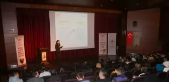 Uşak'ta Gıda Güvenirliği ve Gıda Zehirlenmeleri Konferansı