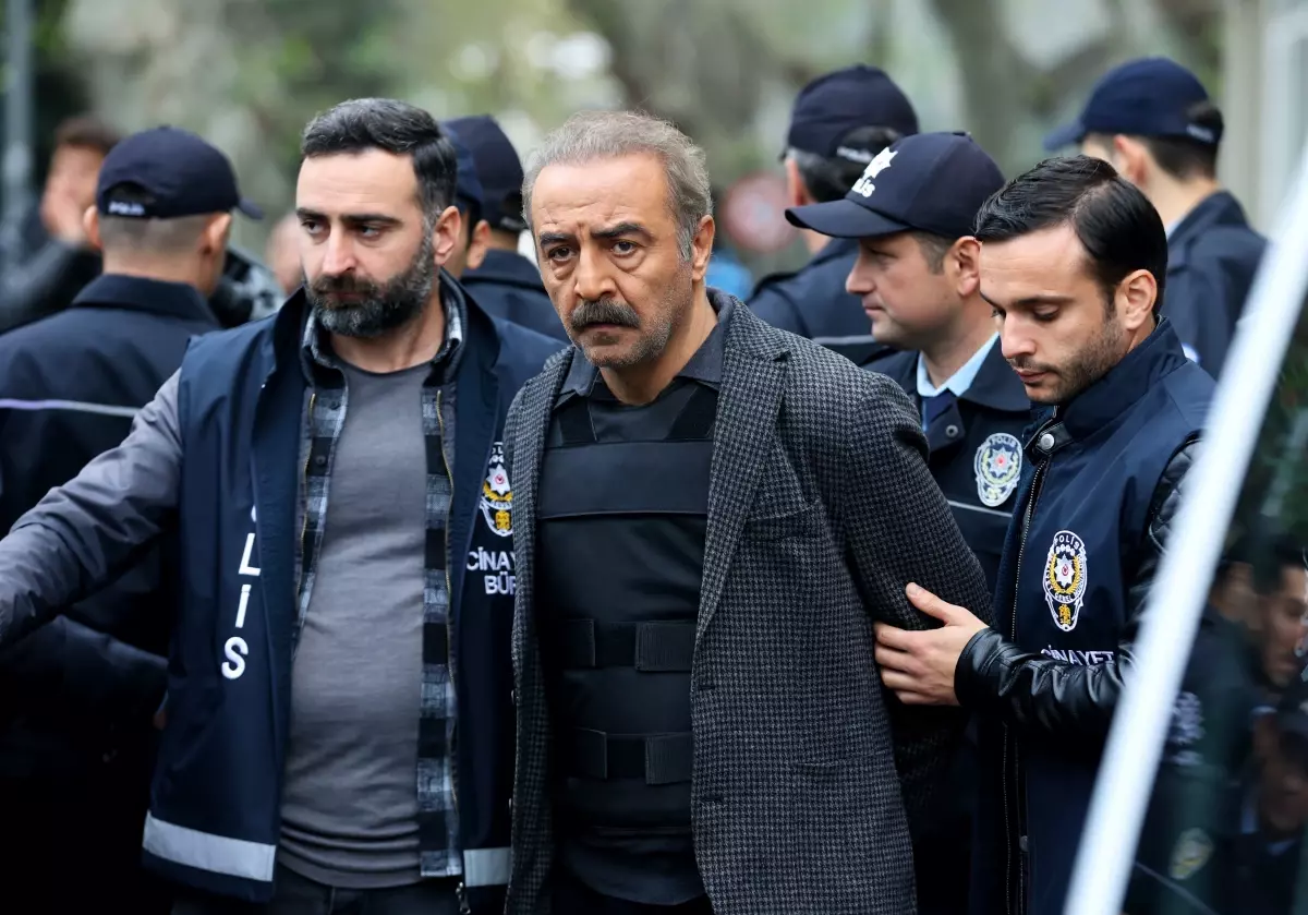 YILMAZ ERDOĞAN'IN KALEMİNDEN 'İNCİ' DAMLADI!