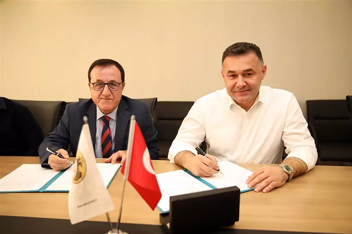 Alanya Triatlonu 2024 için protokol imzalandı