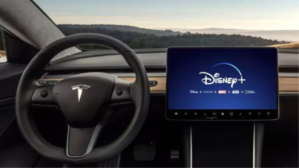 Tesla, Disney+\'ı sistemden kaldırdı