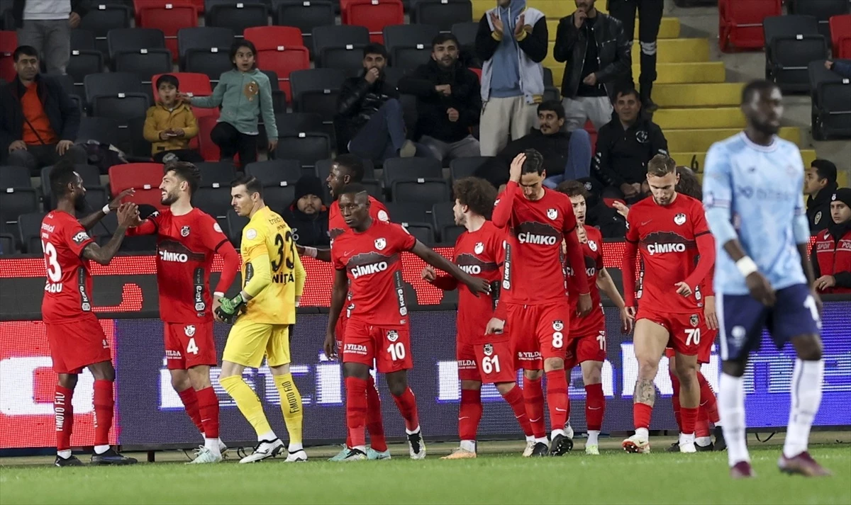 Gaziantep FK, Yukatel Adana Demirspor\'u 1-0 önde bitirdi