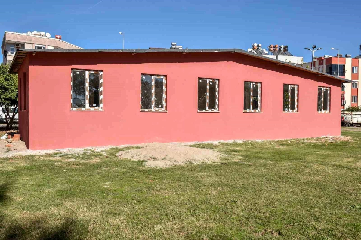Kepez Belediyesi Yeni Emek Mahallesi\'ne taziye evi kazandırdı