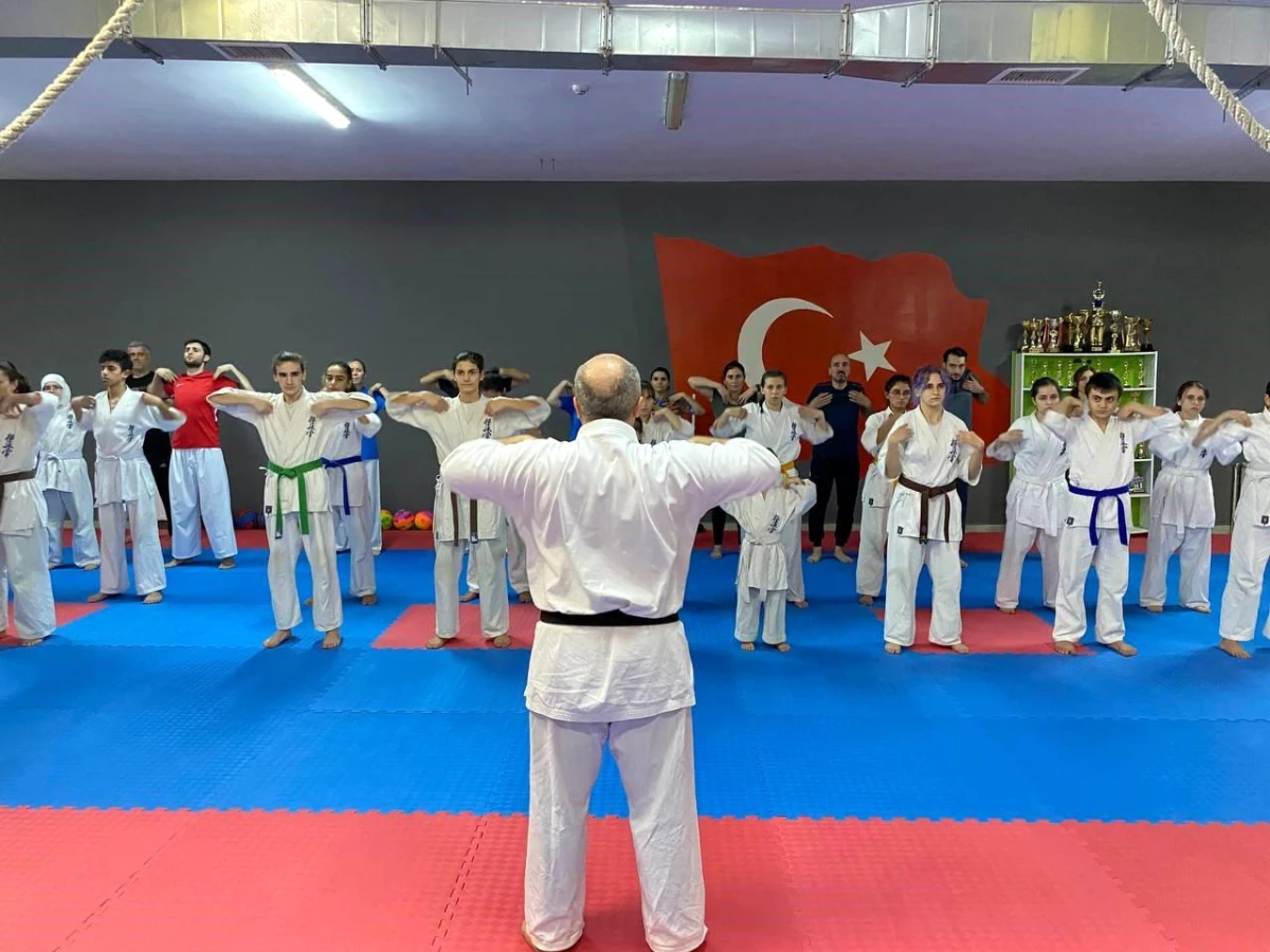 Hopa Anadolu İmam Hatip Lisesi Spor Kulübü Avrupa Şampiyonasında Başarılı