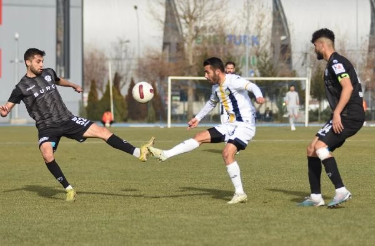 Talasgücü Belediyespor, Malatya Arguvanspor\'u 3-0 mağlup etti