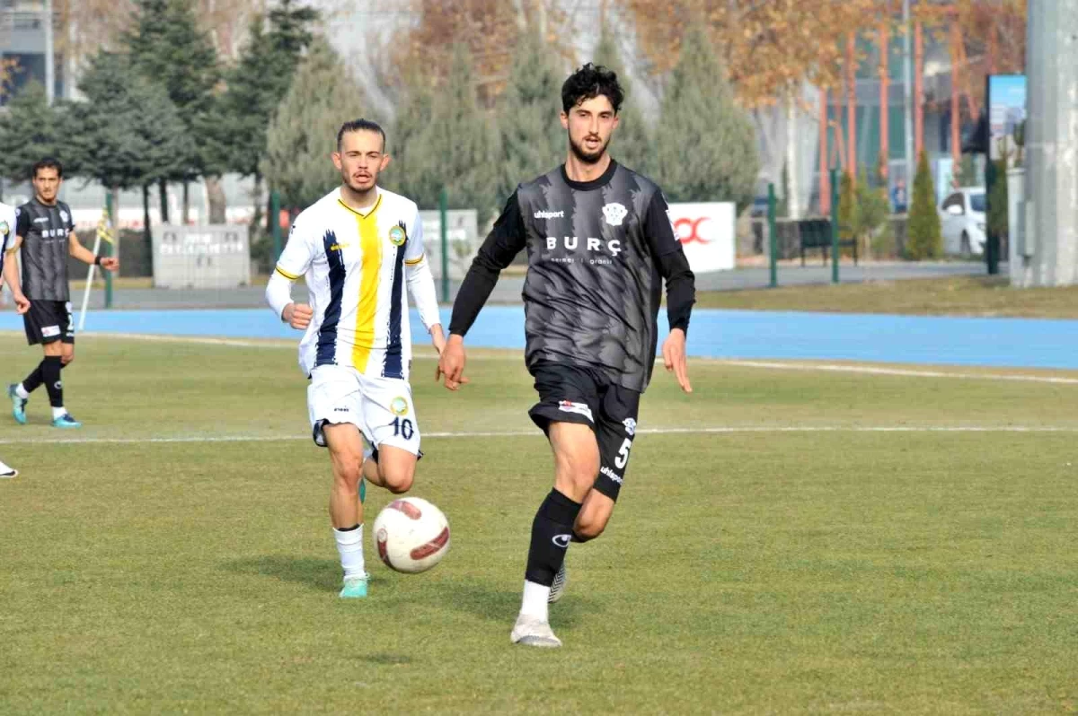 Talasgücü Belediyespor, Malatya Arguvanspor\'u 3-0 mağlup etti