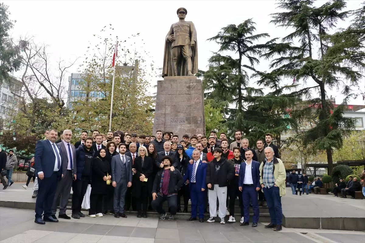 Ümit Özdağ, İYİ Parti\'ye randevu ve işbirliği taleplerine cevap gelmediğini söyledi