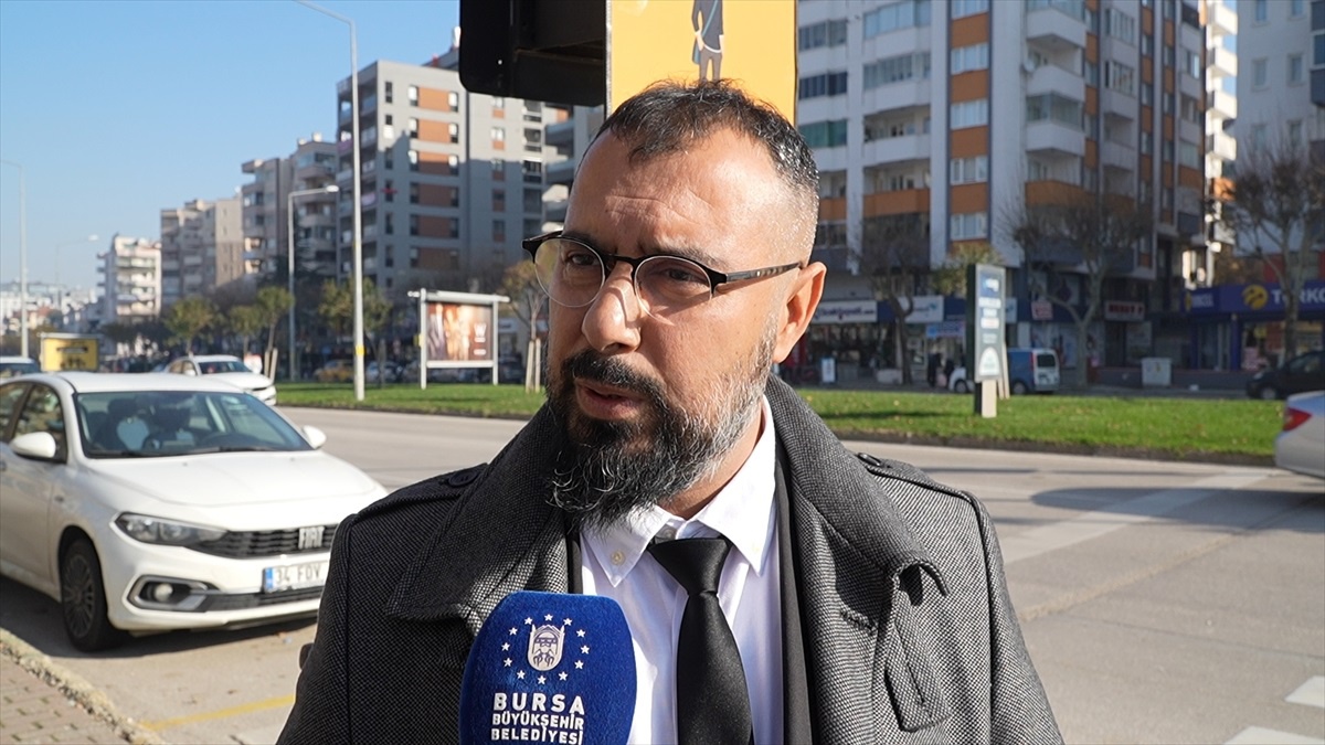 Bursa\'da Yaya Geçitlerinde Yeni Uygulama