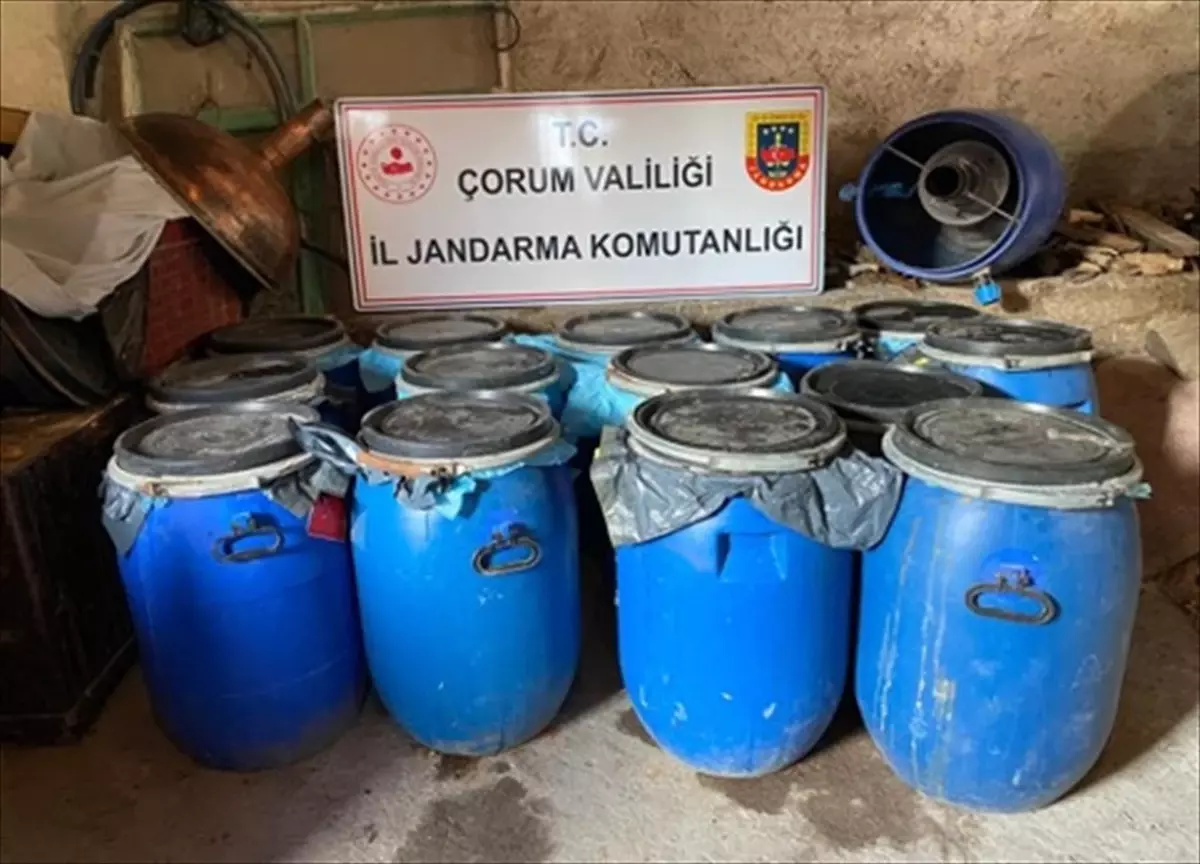 Çorum\'da 900 litre sahte içki ele geçirildi