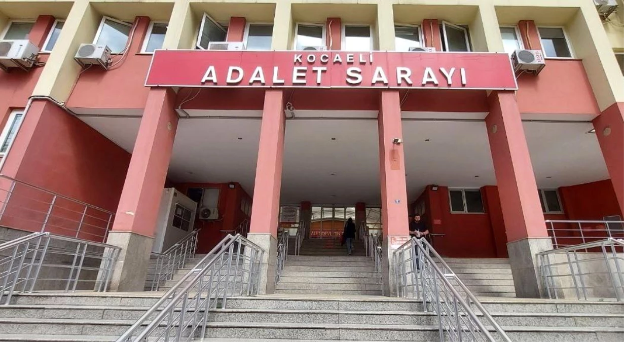 Kocaeli Devlet Hastanesi Otoparkında Uyuşturucu Ticareti Yapan Sanığa 10 Yıl Hapis Cezası