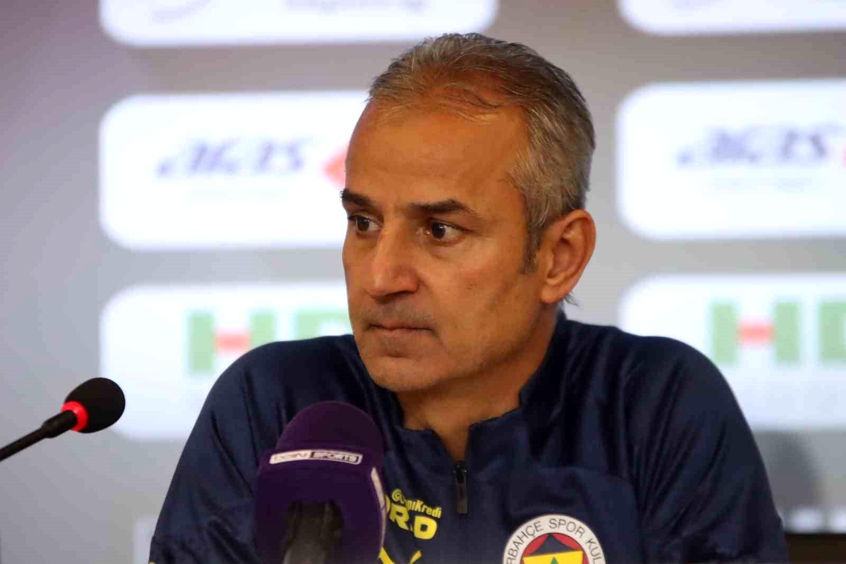 Fenerbahçe Teknik Direktörü İsmail Kartal: Biraz hasarlı oldu bu üç puan
