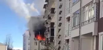 Kars'ta 5 katlı binada patlama: 6 yaralı