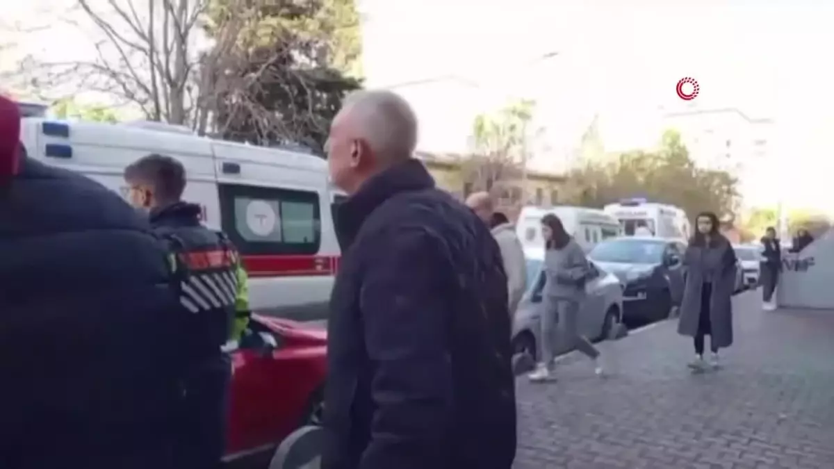 Küçükçekmece Spor Kulübü Başkanı Otopark Sahibi Tarafından Vuruldu