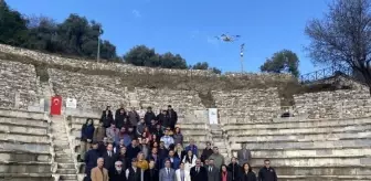 Metropolis Antik Kenti'nde gün yüzüne çıkarılan eserler tanıtıldı