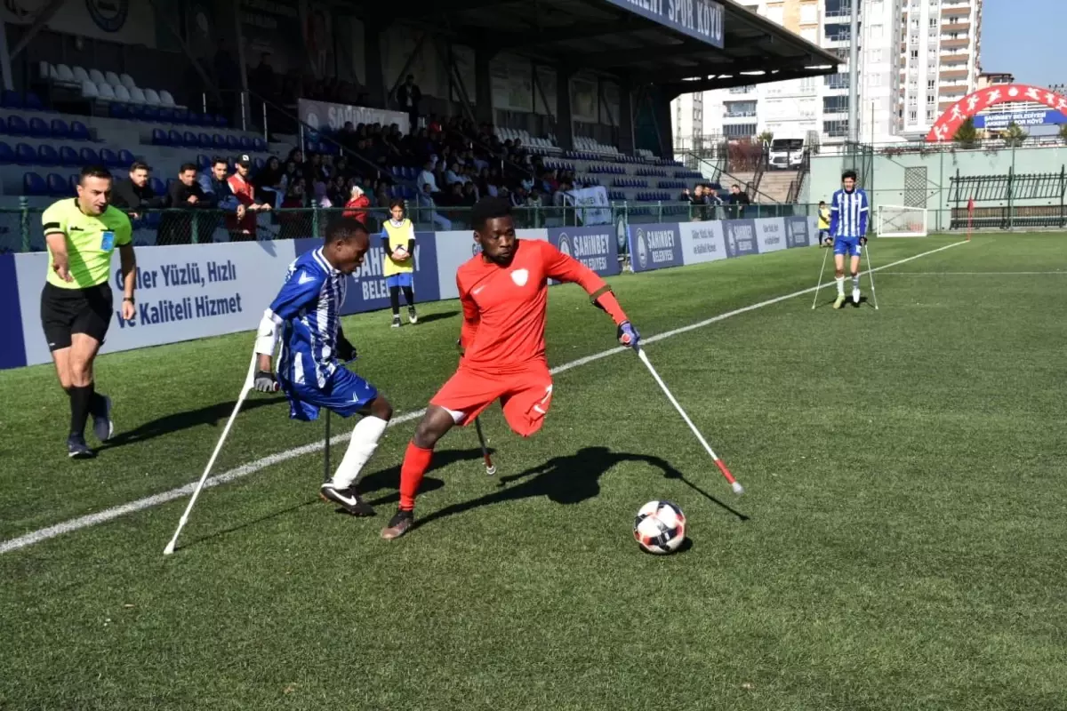 Şahinbey Belediye Ampute Futbol Takımı Pendik\'i 4-1 mağlup etti