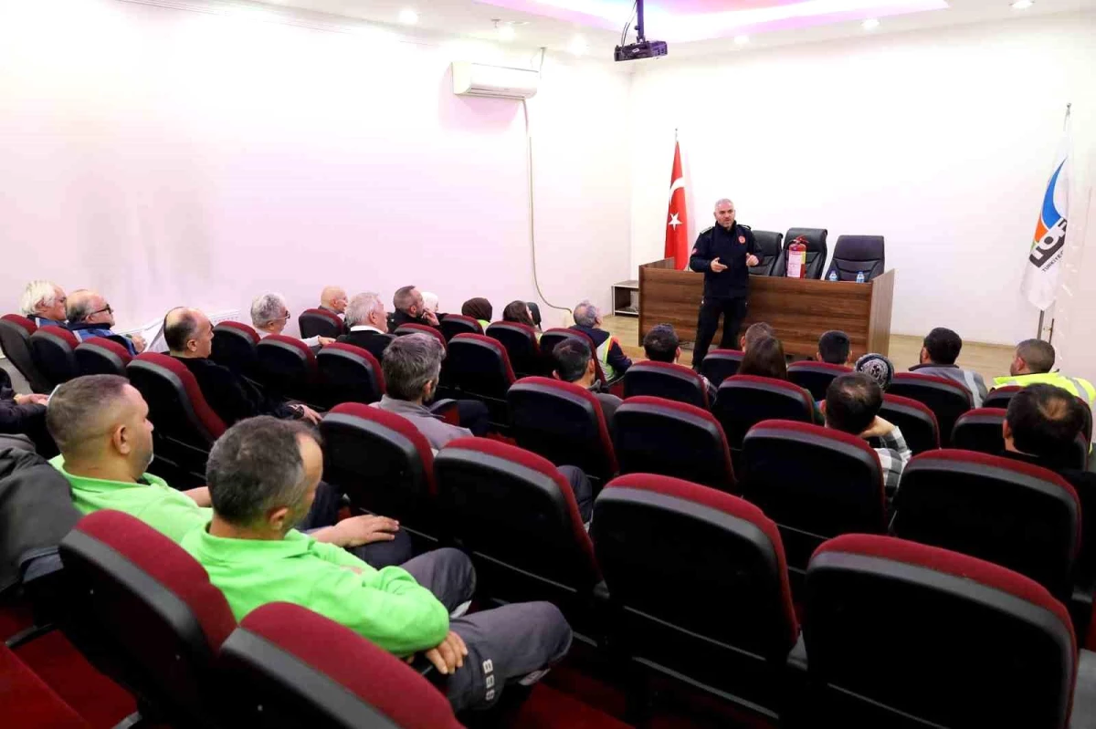 Sakarya Büyükşehir Belediyesi, kurum içi afet eğitimlerine devam ediyor