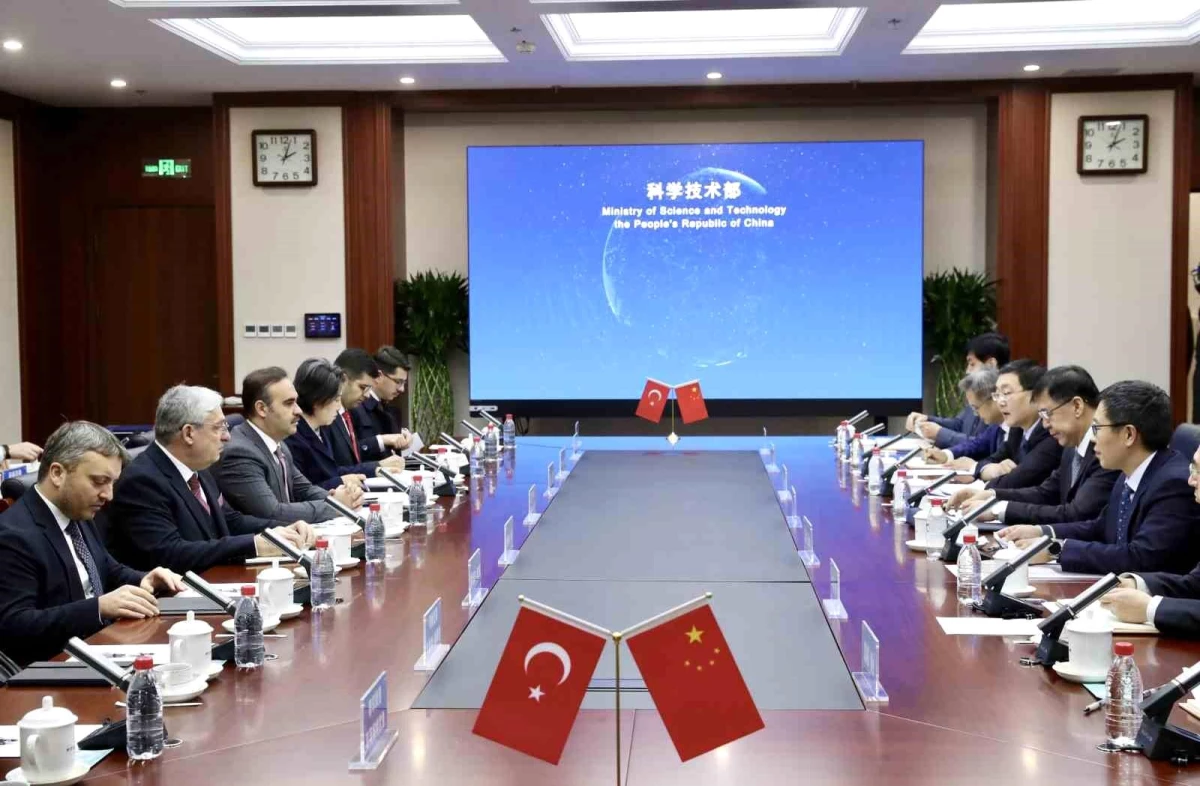 Sanayi ve Teknoloji Bakanı Çinli mevkidaşlarıyla bir araya geldi