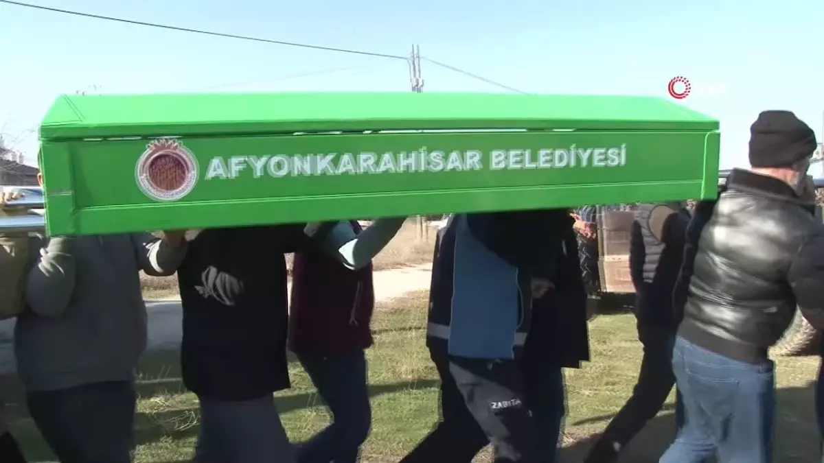 Damat katliamında ölen 4 kişi toprağa verildi