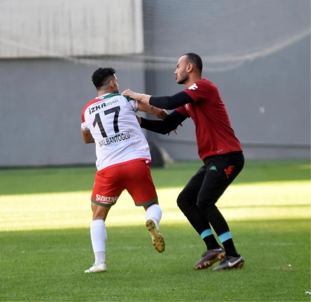 Karşıyaka, Sapanca Gençlikspor\'u 3-2 mağlup etti