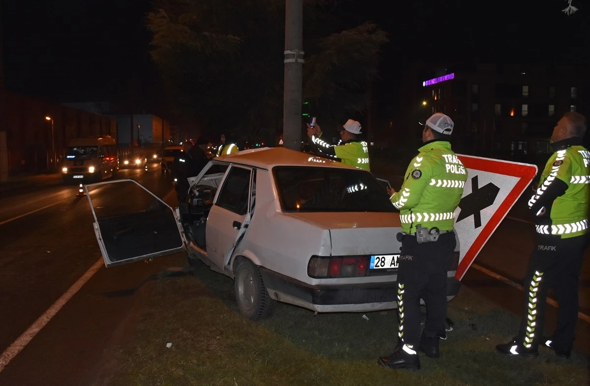 Altınordu\'da trafik kazası: 3 kişi yaralandı