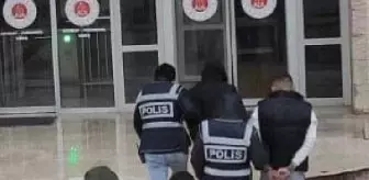 Sosyal medyada erkekleri kadın profili ile ekleyip dolandıran 3 kişi tutuklandı