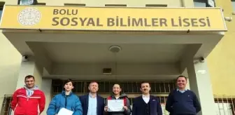 Tuşlu Telefon Kullanan Öğrenciye Takdir Belgesi