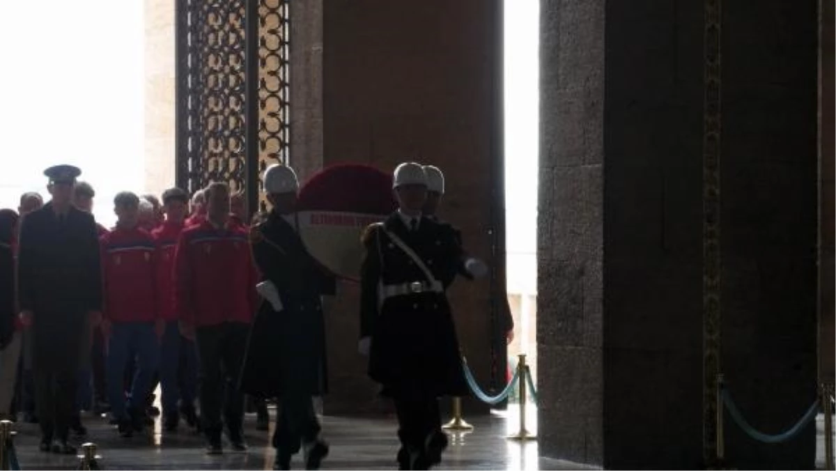 Altınordu, Anıtkabir\'i ziyaret etti