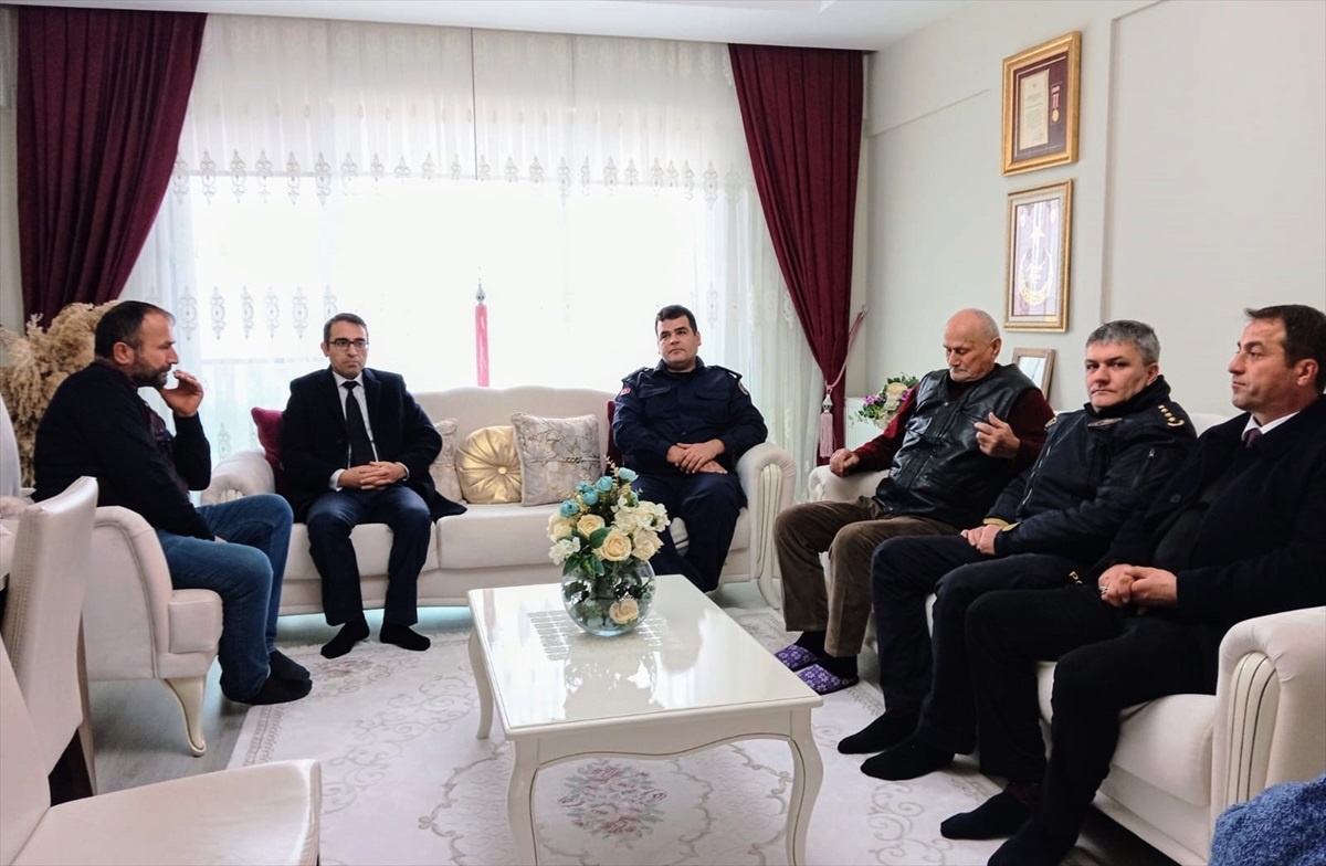 Beypazarı Kaymakamı Yılmaz şehit ailelerini ziyaret etti