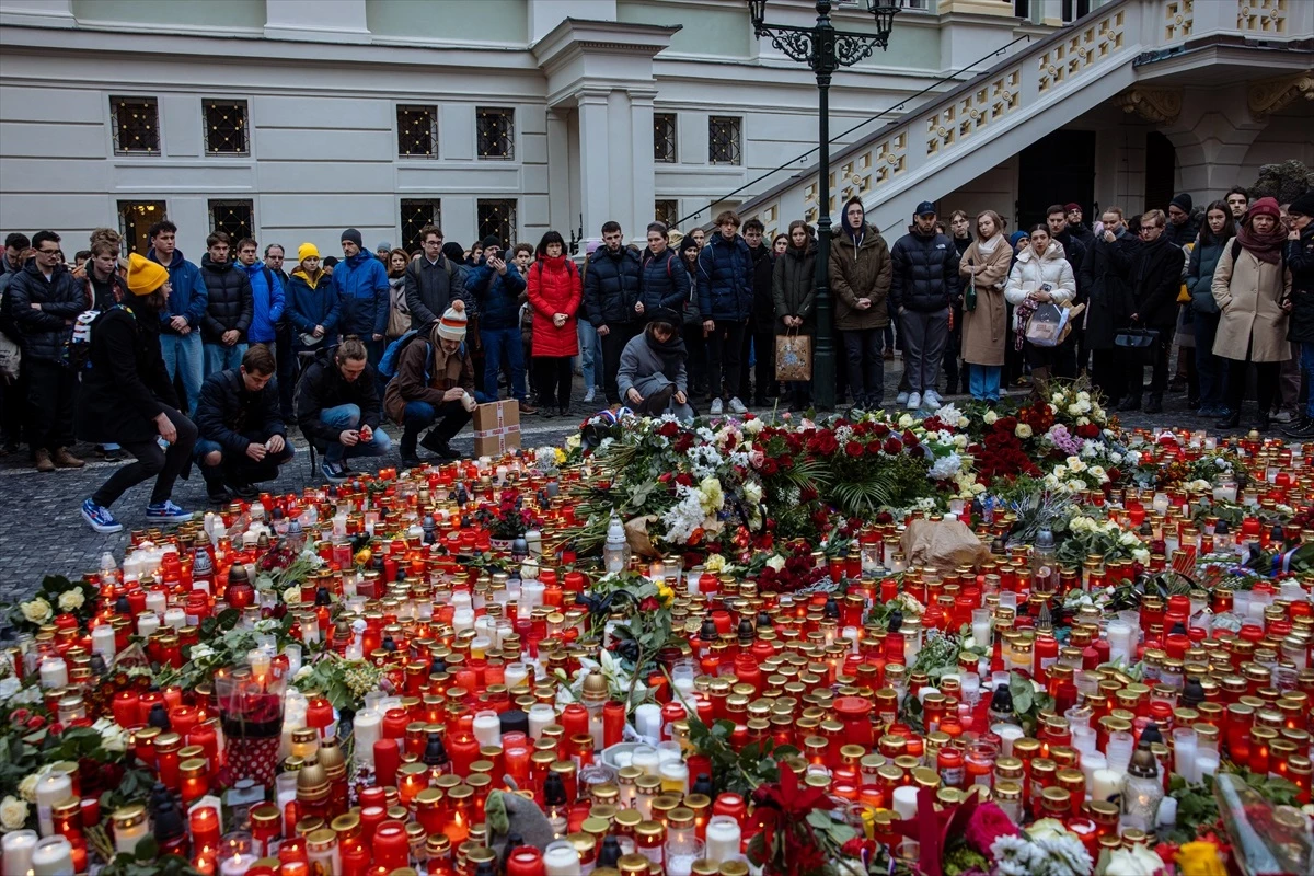 Çekya\'da Üniversite Saldırısında 14 Kişi Öldü, 25 Kişi Yaralandı