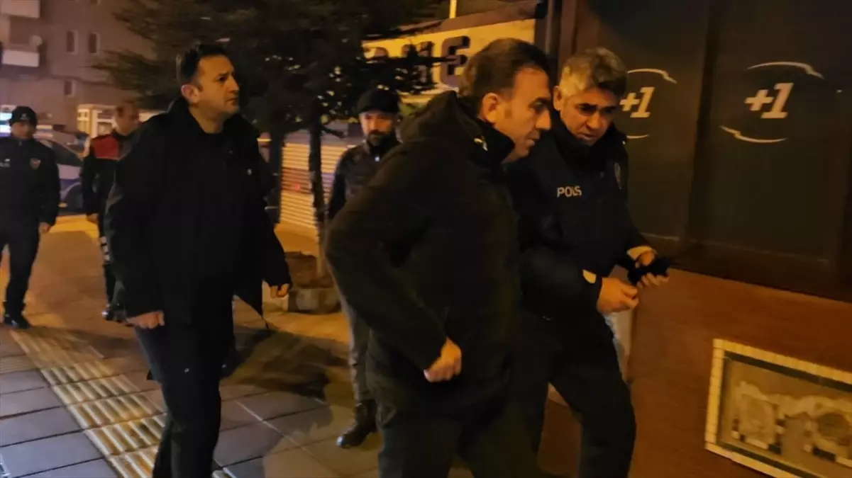 Çorum\'da restoranda çıkan kavgada 1 kişi yaralandı