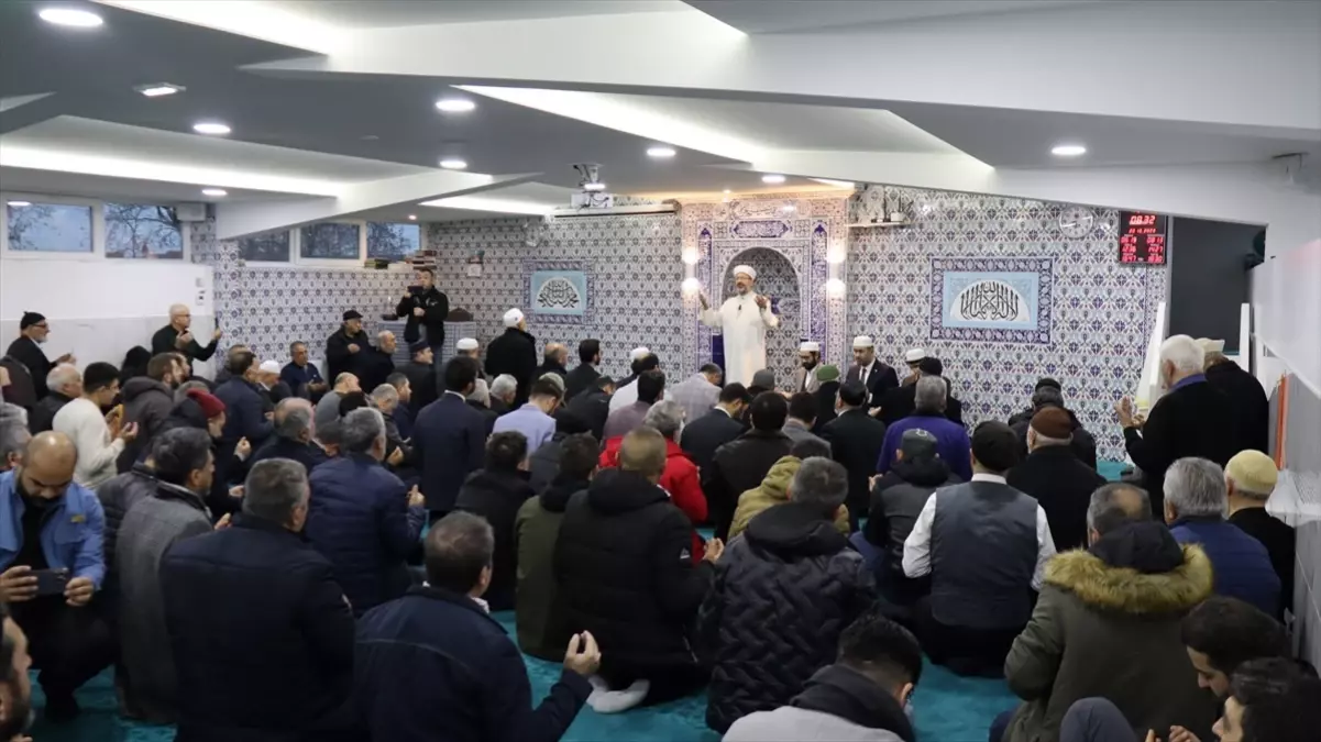 Diyanet İşleri Başkanı Ali Erbaş, Fransa\'da gurbetçilerle buluştu