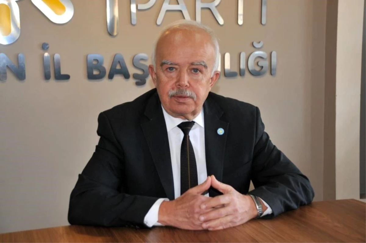 İYİ Parti Efeler Belediye Başkan Aday Adayı Recep Taner, Ahmet Ertürk\'ün atanmasının ardından adaylıktan çekildi