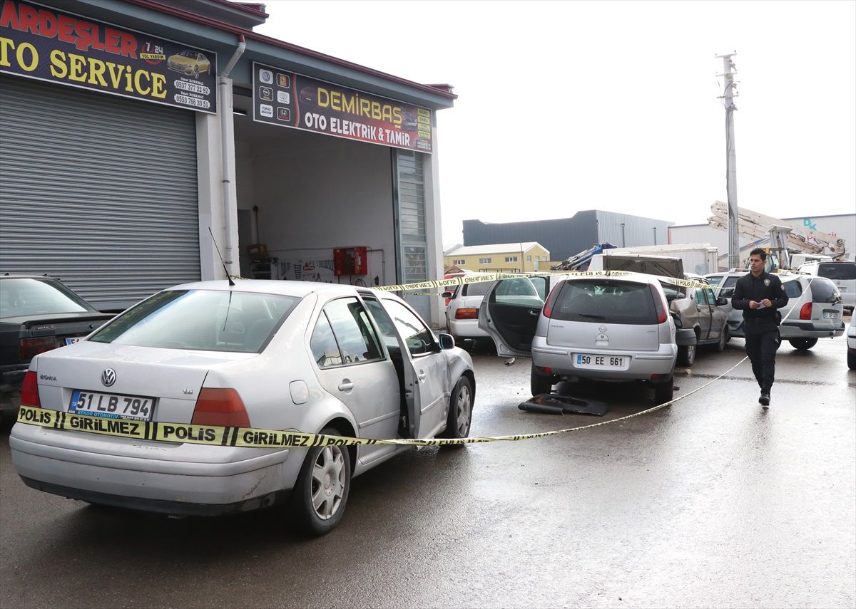 Niğde\'de kavgada 1 kişi silahla, 8 kişi sopayla yaralandı