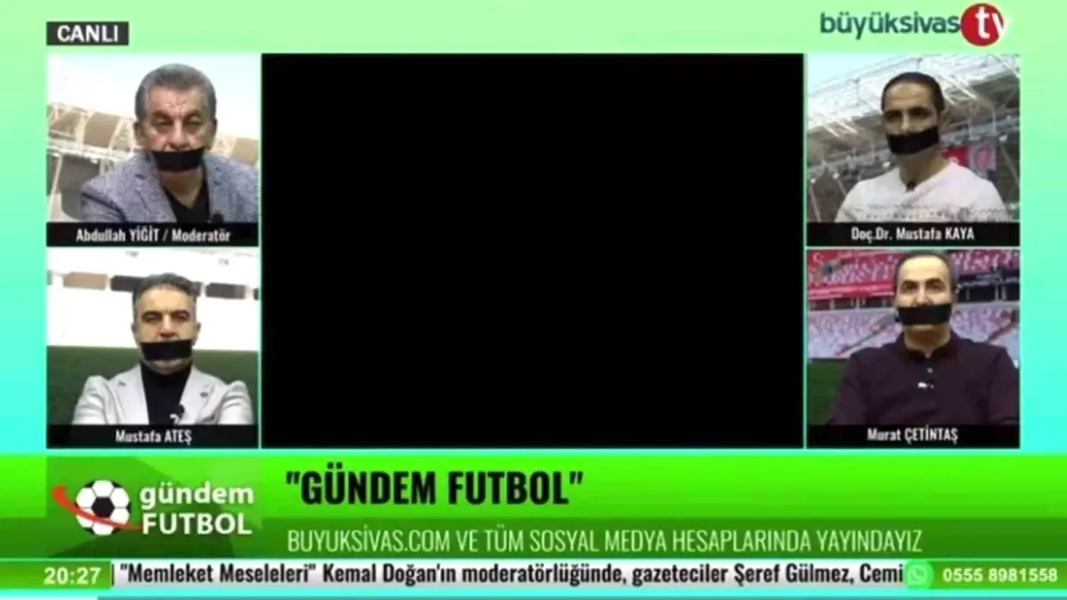 Sivas\'ta Spor Programında Hakem Protestosu