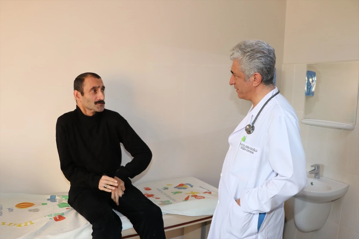 Atatürk Üniversitesi'nde yemek borusu kanseri ameliyatı başarısı