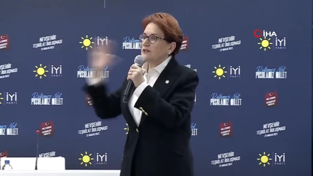 Meral Akşener, Nevşehir Belediye Başkan adayını tanıttı