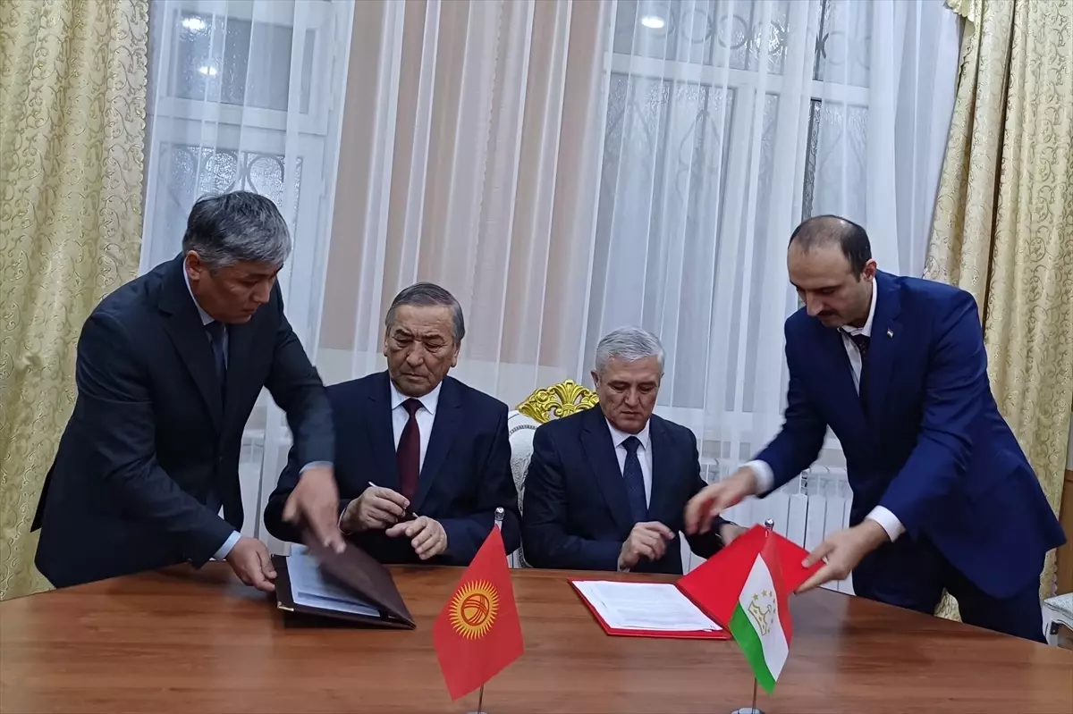 Kırgızistan ile Tacikistan arasında sınır anlaşması sağlandı