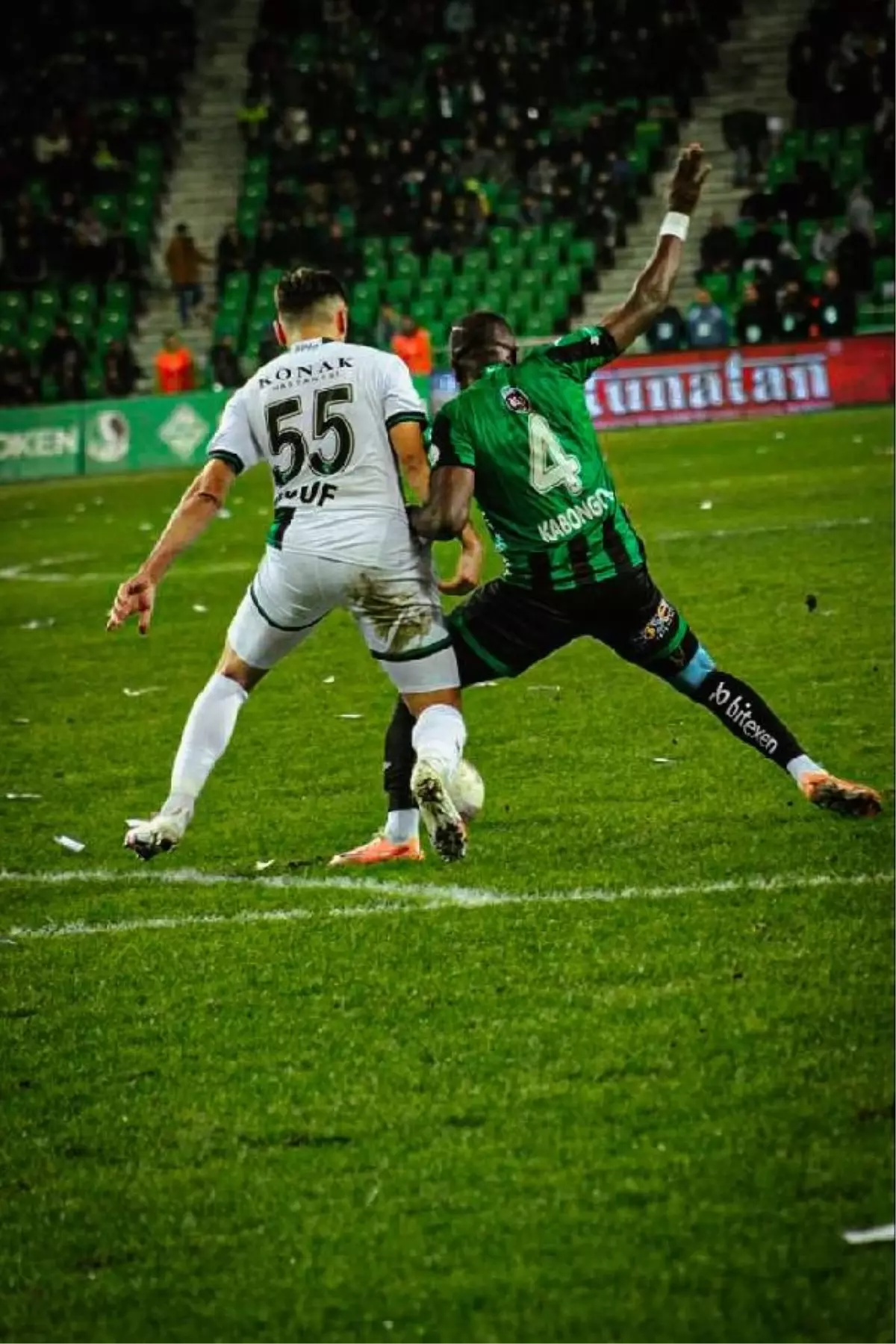 Sakaryaspor, Kocaelispor\'u 3-1 mağlup etti