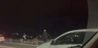 15 Temmuz Şehitler Köprüsü'nde skuterle tehlikeli yolculuk kamerada