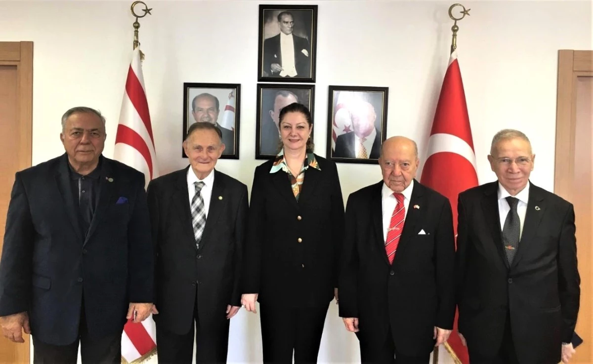 KKTC İstanbul Başkonsolosu Fatma Demirel\'e ziyaret