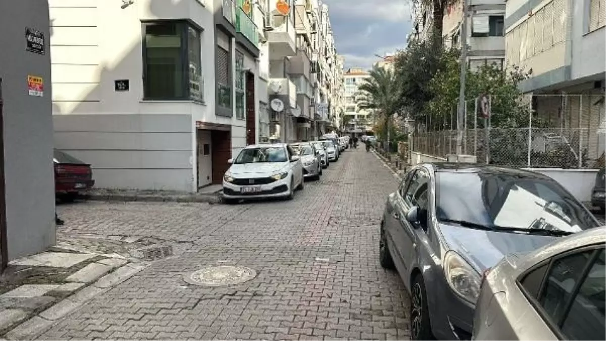 İzmir'de küfürleşme nedeniyle tartışma: 16 yaşındaki genç arkadaşını bıçaklayarak öldürdü