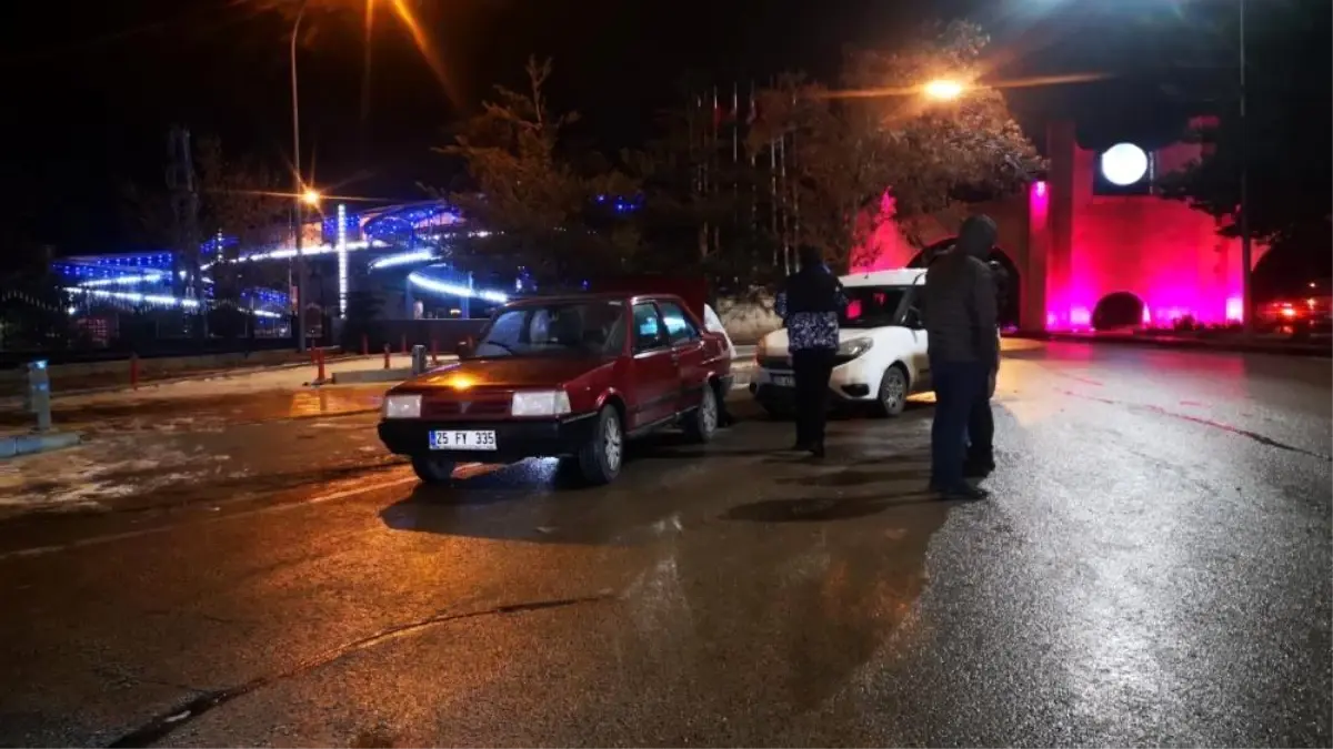 Erzurum\'da kavgada bıçaklanarak öldürülen genç için 2 zanlı tutuklandı