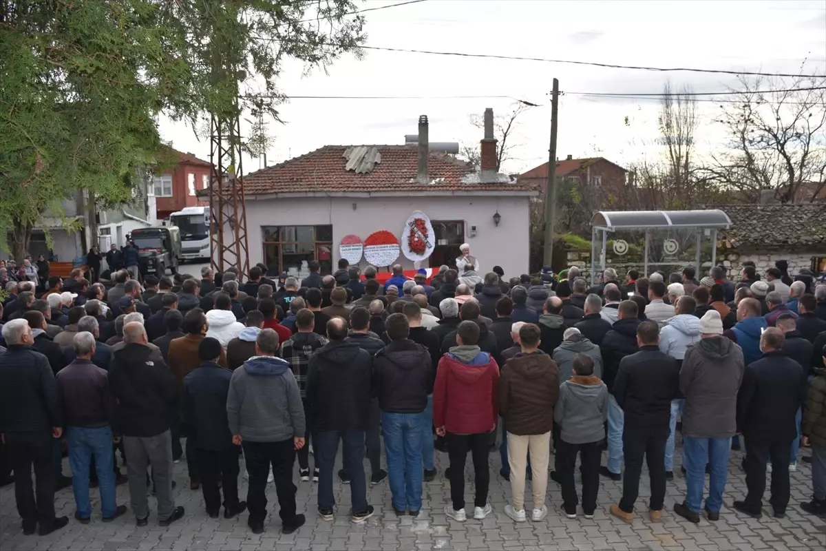 Kıbrıs gazisi Mehmet Karaca askeri törenle defnedildi