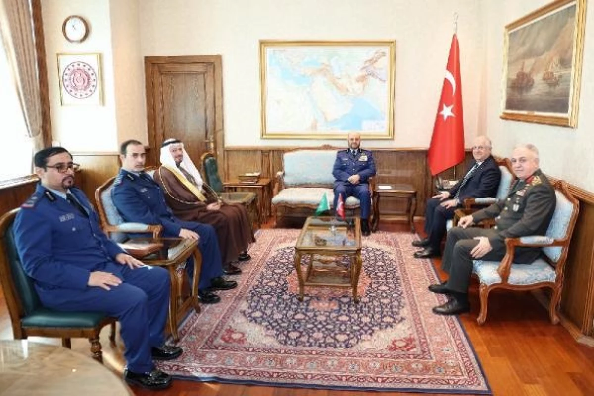 Milli Savunma Bakanı Yaşar Güler, Suudi Arabistan Genelkurmay Başkanı Orgeneral Fayyadh Hamed R. Alruwaili\'yi Kabul Etti