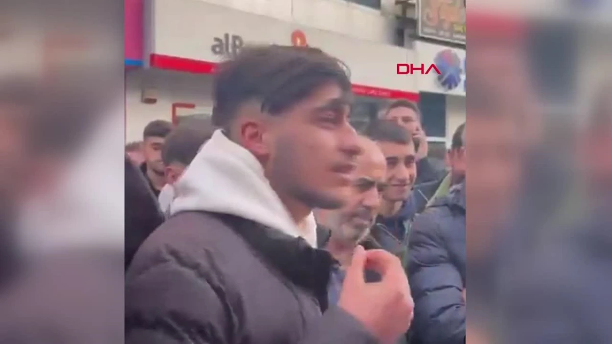 Bakırköy\'de Türk askerine hakaret eden 4 kişi adliyeye sevk edildi