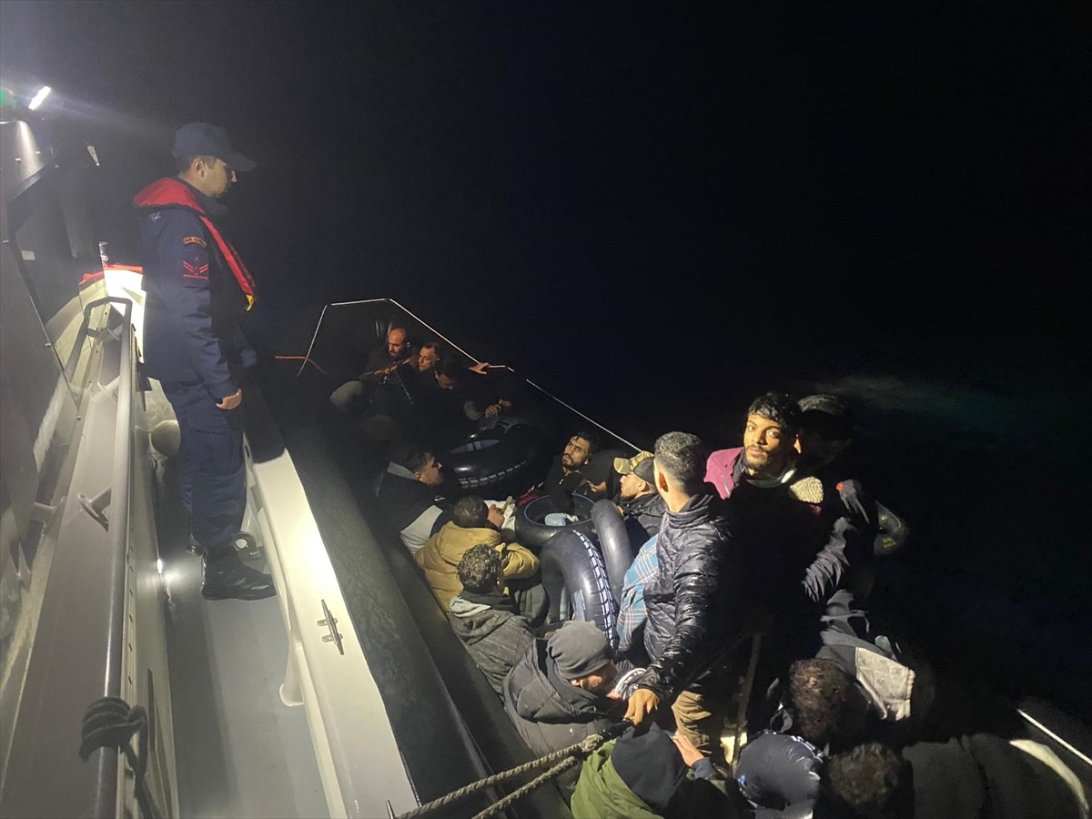 Bodrum\'da 72 düzensiz göçmen yakalandı, 22 göçmen kurtarıldı